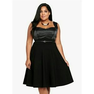 TORRID Sz 16 Polka Dot Swing Dress